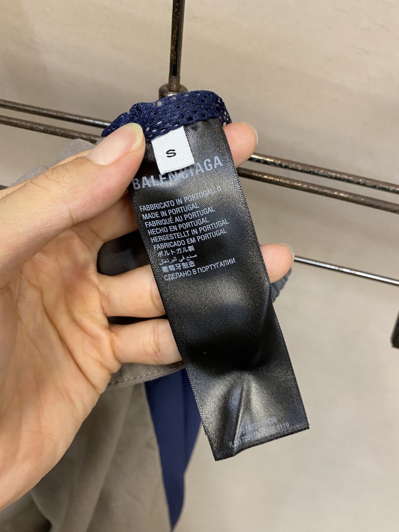 Ba1en*iaga long pants